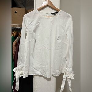 BANANA REPUBLIC Cotton Blend White Top with Bows
